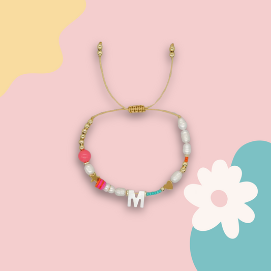 Custom letter bracelet with personalized initials in Port St. Lucie & Palm Beach. 
